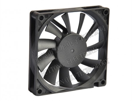 直流风扇HTD08015（80*80*15mm）