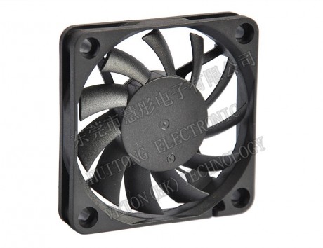 直流风扇HTD06015（60*60*15mm）