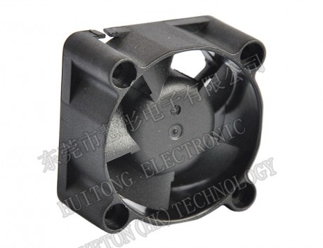 直流风扇HTD04020 (40*40*20mm) 直流风扇HTD04020 (40*40*20mm)