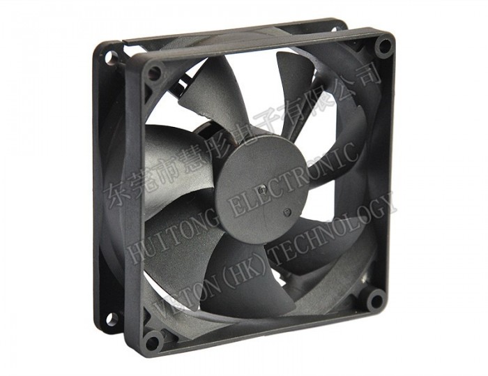 直流风扇HTD09225A（92*92*25mm)