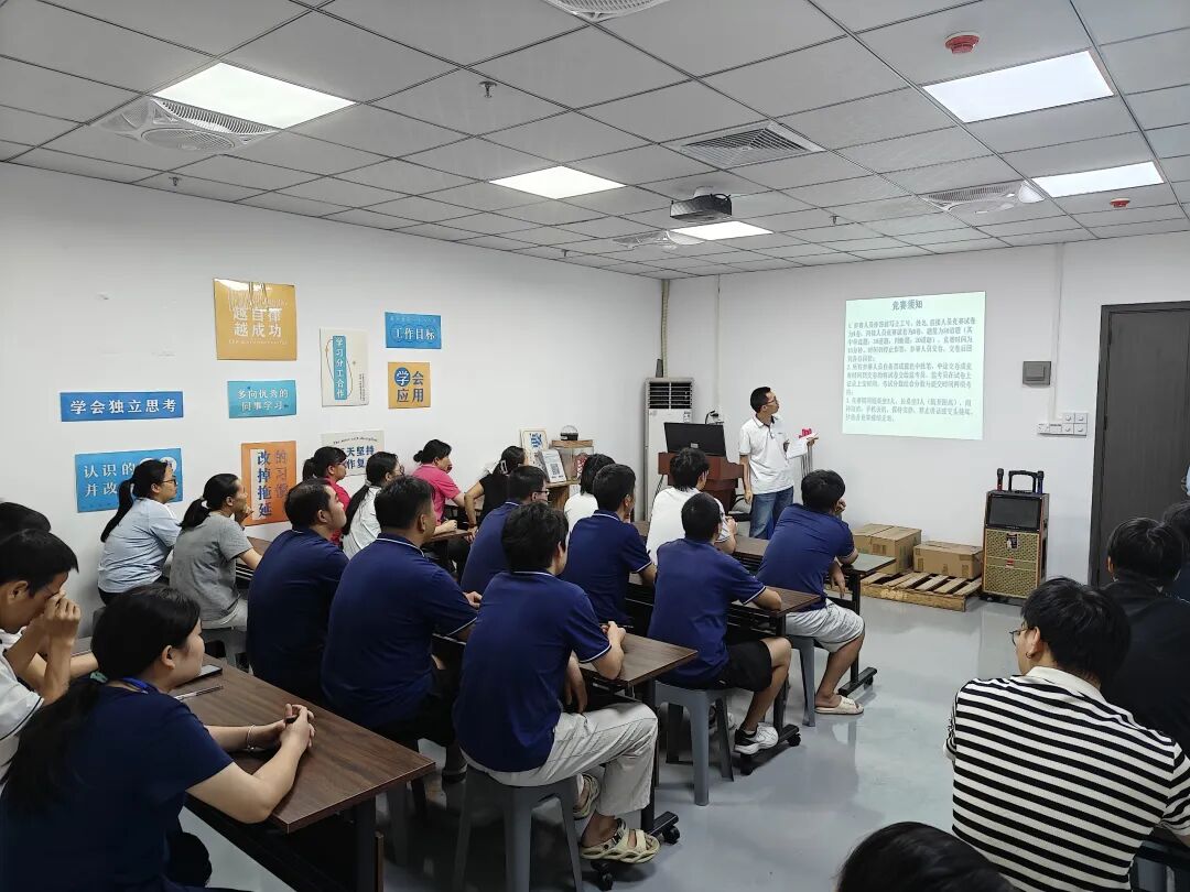 11351895e6965e6e9ca975d94d27.jpg 知识竞赛1.jpg
