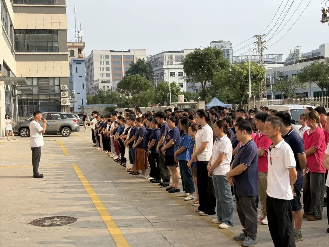 6ec5baa6f443ebc6afdb47f2f41b.jpg 早会1.jpg