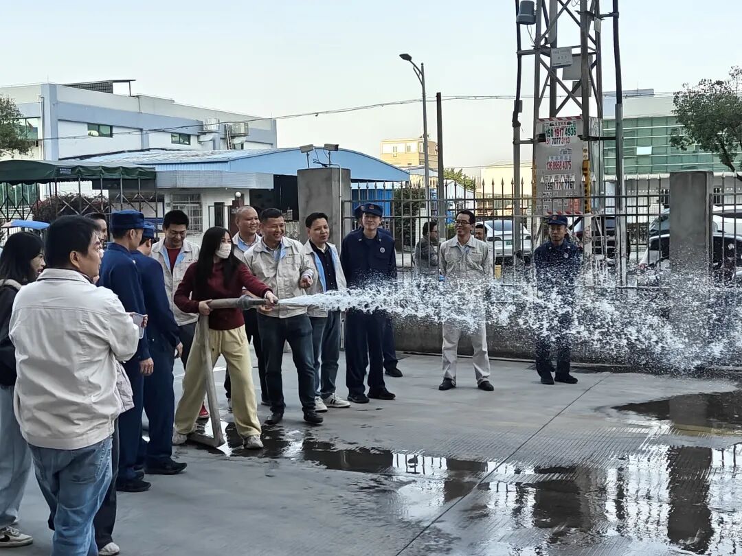 bbbbc106fc4c8443d1b92c915108.jpg bbbbc106fc4c8443d1b92c915108.jpg